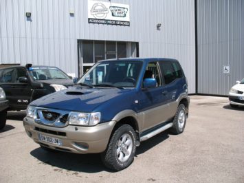 NISSAN TERRANO II 2.7 L TDI