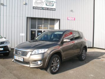 TOYOTA RAV4 2.2L D4D