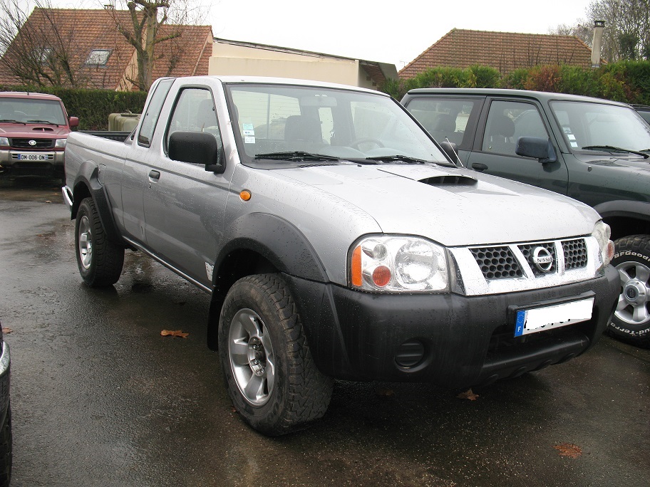 NISSAN KING-CAB 2.5L