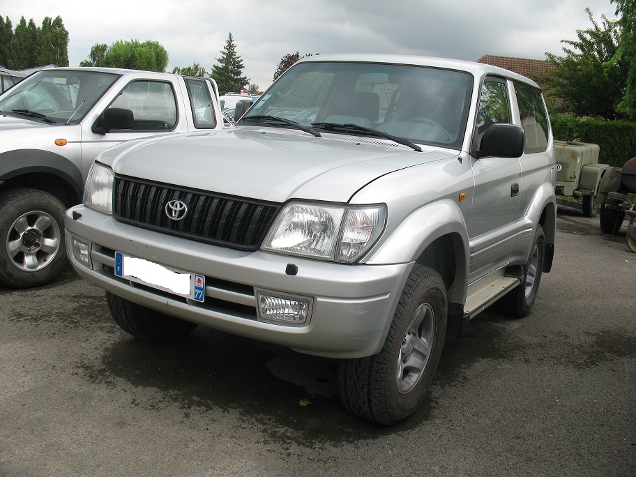 TOYOTA KDJ 90