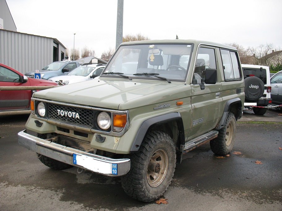 TOYOTA LJ 70