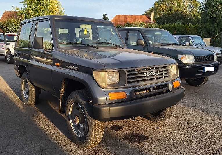 TOYOTA LJ 70 2.5L